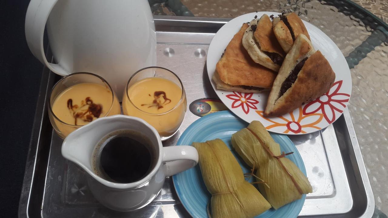 Don Alejandro Bed & Breakfast Трухильо Екстериор снимка